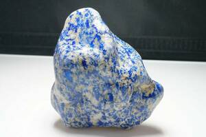 希少!在庫僅か！昔の在庫なので上質品!藍色が綺麗な上質アフガニスタン産ラピスラズリ（ラピス）特大原石/186g