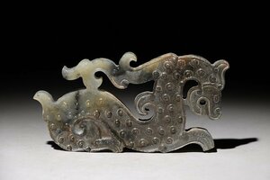 ☆百合☆古玉　神獣彫刻　幅約11.9cm×約6.1cm　(検)龍 古玉彫刻 和田玉 唐物 中国美術 古玩