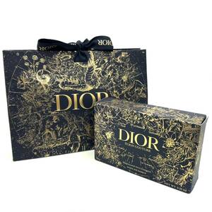 【T】新品未使用　Dior　ディオール　エクラン クチュール アイパレット　アイシャドウ　ギフト　限定品　ホリデー　コスメ【843】