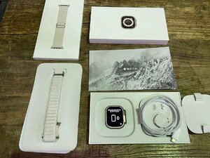 Apple Watch Ultra（GPS + Cellularモデル）- 49mmチタニウムケースとスターライトアルパインループ - S MQFQ3JA ACロック/ジャンク品