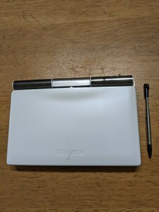 IY0782 SHARP Papyrus PW-TC930 電子辞書 ホワイト タッチペン付/シャープ 動作品 現状品 送料無料