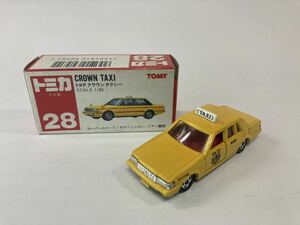 トミカ ミニカー　No28 トヨタ　クラウンTAXI 輸出カラー　　箱付き