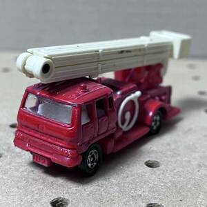 トミカ いすゞシュノーケル消防車 絶版 ルース 