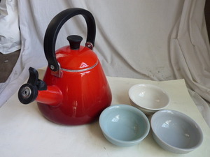  LE CREUSET ル・クルーゼ ◆ヤカン ケトル レッド 1.6L/鉢 ボウル 3客