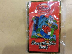 【HW78-28】【送料無料】未開封/ディズニーストア/Happy New Year 2009 お正月 ドナルド ピンバッジ/ピンズ