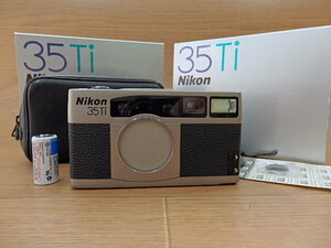☆　ニコン　３５　TI　コンパクトカメラ　３５㎜　F２．８　動作品　☆
