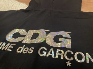 新品未使用 CDG ホログラムロゴ バックプリント ジップ パーカー SB-T014 フーディ BLACK ブラック 黒 COMME des GARCONS 1 2 3 5 6 7 8 9