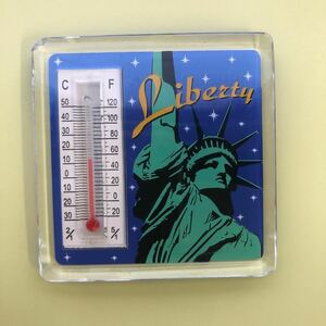 【送料無料】NEW YORK ニューヨーク 自由の女神 マグネット 付き温度計 送料無料 アメリカ お土産 おみやげ ギフト 旅行