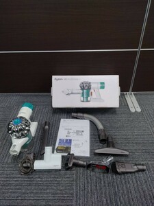 北山3月No 66 掃除機 dyson ダイソン コードレスクリーナー サイクロン式 v6 matteress + 動作未確認 箱・その他備品付き