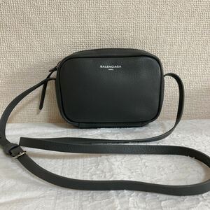 バレンシアガ ショルダーバッグ カメラバッグ BALENCIAGA グレー ミニバッグ