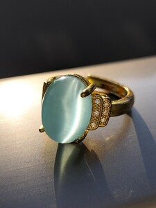 猫目石　天然石　青色キャッツアイ　湖青　綺麗のリング　フリサイズ　指輪