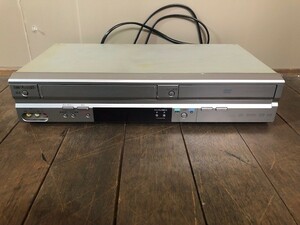 【USED】MITSUBISHI（ミツビシ）DVDプレーヤー一体型ビデオデッキ　DJ-V260　動作確認通電のみ！ジャンク品　ダビング機能はありません。