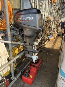 秋田発　エンジン始動品 トー発 TOHATSU　　船外機 18馬力 4スト　　燃料タンク 付き　60KG
