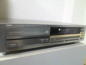 ♪♪YAMAHA 　CDプレーヤー　　CDX-800 　動作品♪♪