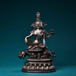 【古寶奇蔵】銅製・銀鍍・騎獅光明天母像・置物・賞物・中国時代美術