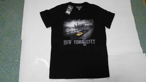 US Moda Outfitters Tーシャツ サイズ M COLORーBLACK 100％ COTTON(綿100％) NEW YORK CITY 絵柄入り MADE IN USA 新品未使用品