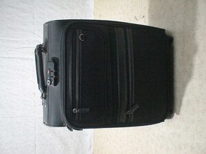 B122　LIFE&SPICE　クロ　ＴＳＡロック付き　スーツケース　キャリケース　旅行用　ビジネストラベルバック