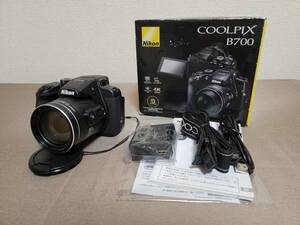 美品 ニコン Nikon COOLPIX B700 コンパクトデジタルカメラ 20.3メガピクセル 4K対応 Wifi対応 動作OK