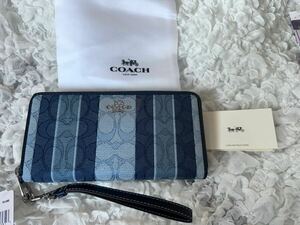 18 新品 COACH コーチ 長財布 シグネチャー ラウンドファスナー C8313