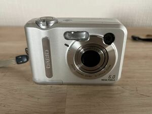 1円スタート CASIO QV-R61 コンパクトデジタルカメラ カシオ デジカメ シルバー 通電確認済み