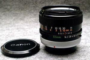 Canon キャノン 純正 FD 50mm 高級単焦点レンズ 1:1.4 S.S.C. 希少な作動品