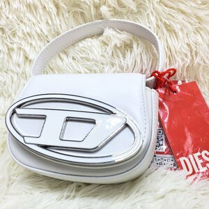 【新品】DIESEL ディーゼル　1DR ミニ クロスボディ　ショルダーバッグ ホワイト　ロゴ　シルバー金具 ヒョナ着用　レディース