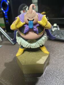 魔人ブウ　ドラゴンボール　フィギュア