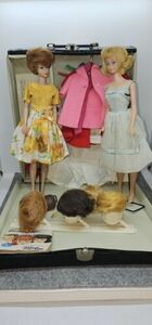 1958 Vintage Barbie Doll. With clothes, shoes, accessories, case MCMLVIII 海外 即決