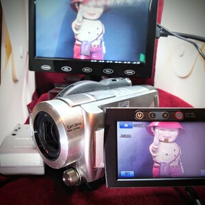 417【DVD録画再生/外部出力OK】SONY デジタルビデオカメラ HDR-UX7 ソニー フルHDハンディーカム 本体+H型バッテリー 充電器