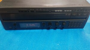 日立　Hitachi　CD　LDデッキ　VIP-KY33　中古現状品　