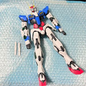 本体部分 PG 1/60 ダブルオーライザー パーフェクトグレード バンダイ 機動戦士ガンダムOO 複数箇所に白化あります 黄ばみ少々有