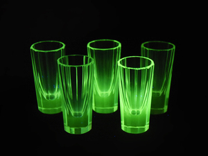 ヴィンテージ ウランガラス ショットグラス 5客 硝子 食器 uranium glass ガラス工芸 　z7010t