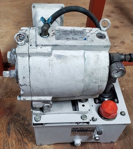 ダイキン油圧ユニット　油圧ポンプ　油圧プレス　油圧機器　薪割り機　③