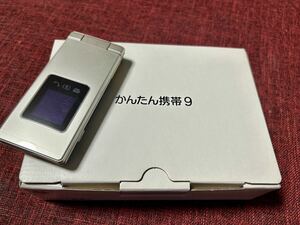 かんたん 携帯 9 ソフトバンク ガラケー ガラホ Softbank 未使用 カンタンケータイ 4G 505SH ゴールド 分割完済済み SHARP