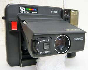 昭和レトロ 当時物 RETRO CAMERA FUJI フジ「富士フィルム インスタントカメラ INSTANT FUJI F-50S Made in japan」 クラッシックカメラ 