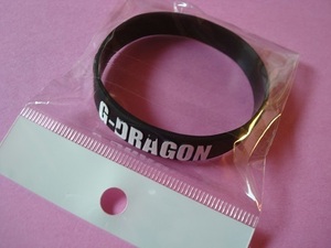 未使用　G-DRAGON from BIGBANG 　ジヨン　シリコンバンド 　韓流ショップ購入品