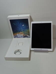 0976593C★ 【ジャンク】Apple iPad Pro 12.9インチ Wi-Fiモデル 64GB シルバー MQDC2J/A アップル