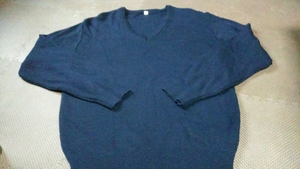 紺色セーター　サイズ160