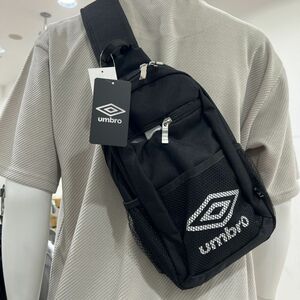 ★アンブロ UMBRO 新品 ボディバッグ BAG ショルダーバッグ 黒[70216-002] 六★QWER★