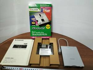 コレクション　レトロ　PC周辺機器　フロッピーディスクアダプター　フラッシュパス　富士フィルム