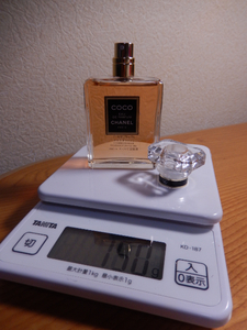 ほぼ満タン! 150g(^^ゞ パルファム 50ml「COCO CHANEL：ココ シャネル」 EDP-SP（スプレー）全体美、元箱なし _/_/ 交渉OK、匿名OK！ _/_/