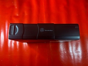 Mercedes-Benz 6連装CDチェンジャーJ0020000040JJ/MC3110（動作不良の場合返品OK）②