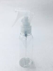 ★送料込み★ 新品 即決 ミニトリガー スプレー 容器 透明 100ml 霧吹 化粧水 消臭剤 ペット カーケア ヘアーケアー