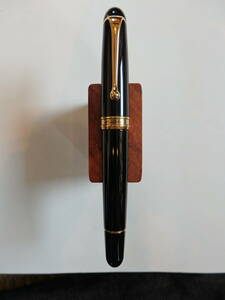 ◆【希少】AURORA　アウロラ　88　オッタントット　ブラックGTラージサイズ万年筆　ペン先：ハイレグニブ　14Kソリッドゴールド