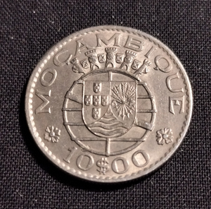 セール！ポルトガル領モザンビークコロニー ヴィンテージ シルバー 10 エスクードコイン 