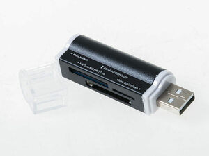 即決# イダータイプ マルチリーダー SD/MiniSD/TF/MS/M2対応 カードリーダー USB2.0/黒 AZA-43984