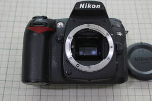 ニコンデジタルカメラ・ボディー／D90・説明書・2個バッテリー等のセット