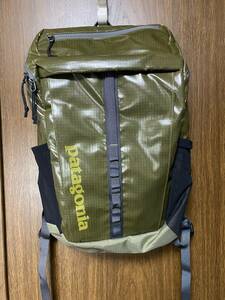 ●パタゴニアPatagonia★軽量コンパクト★バックパック★ブラックホール25L★色グリーン系★中古美品