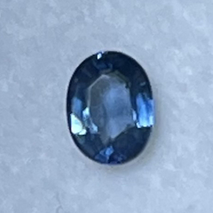 サファイア 0.40ct 5x4mm ルース 天然石 ケース付