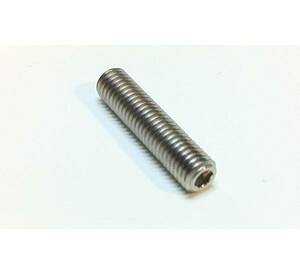 _64チタン スタッドボルト　M6 x35mm Ti-6AL-4V　チタン合金　(6x32/6x35/92900-06035-0E/92900-06032-0E/92004-049/Z50/Z1/TLR200/TLR250)